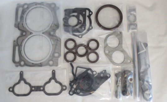 Subaru Engine Gasket Kit '98 Impreza RS 97-'99 Legacy '98 Forester EJ25D